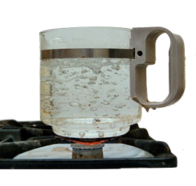Physical change: water boiling